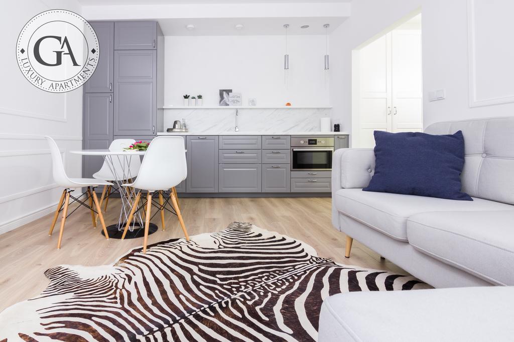Ga Luxury - Retoryka Old Town Apartament